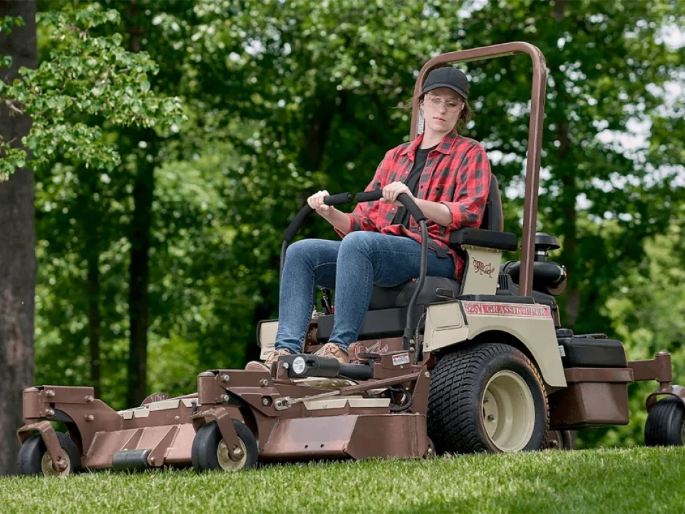 nejvyssi-cas-objednat-si-svoji-grasshopper-sekacku