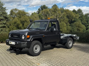 oyota_lc_79_nosic_kontejneru