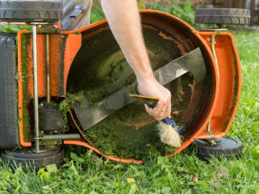 10-tipu-pro-beznou-udrzbu-vasi-sekacky